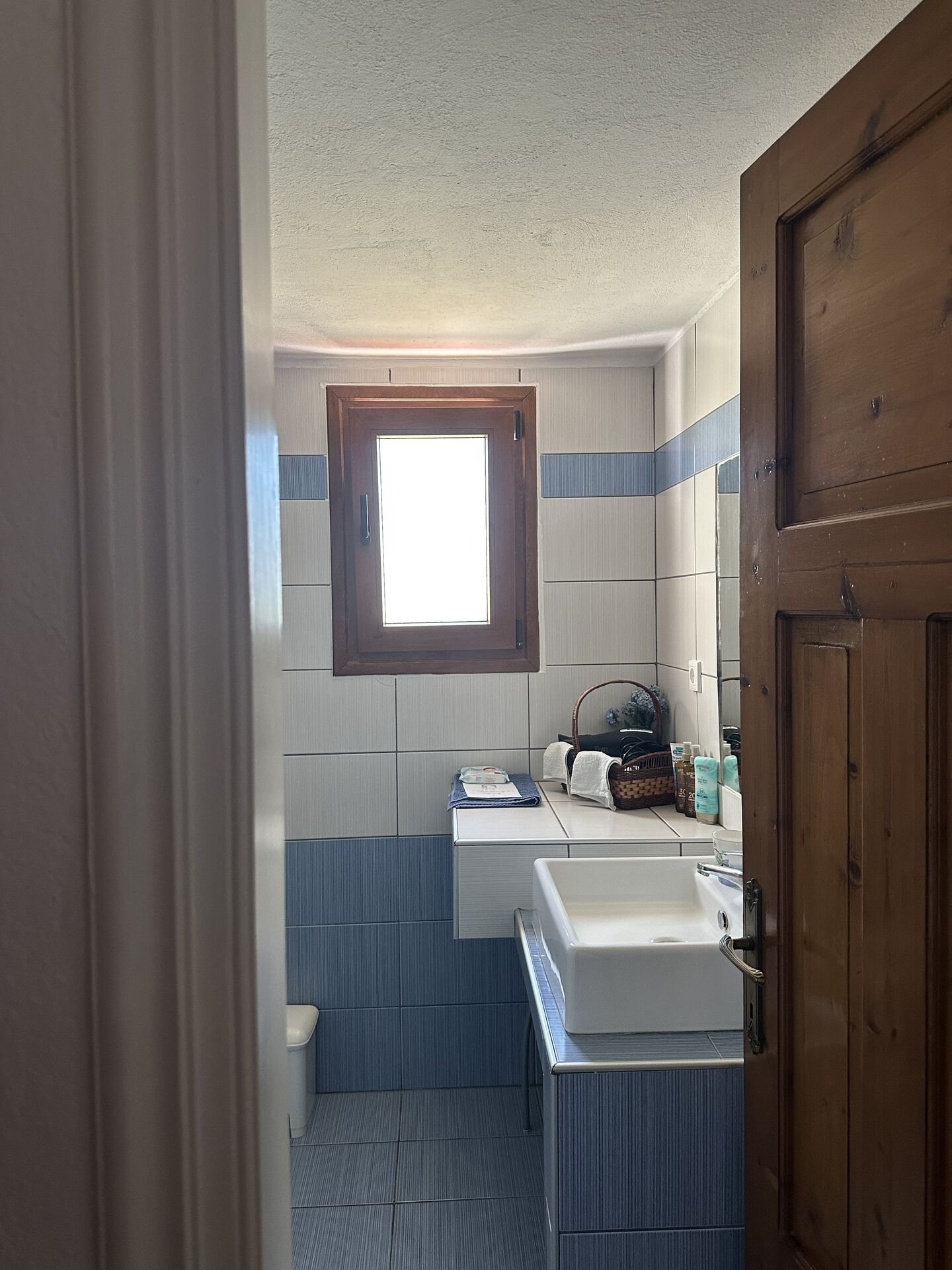 First Floor photo 7